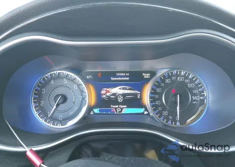 2015 Chrysler 200 C из США, поврежденный, VIN 1C3CCCCG5FN653907